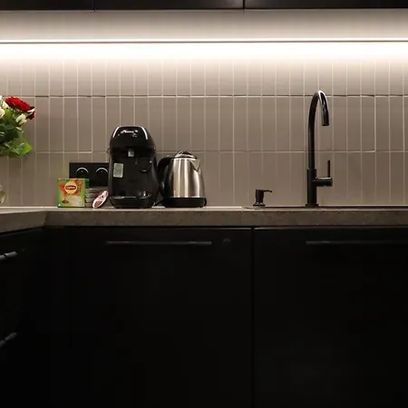 Apartment Family & Business Elegant Grzybowska 37 Centrum, Parking, Wi-fi, Netflix *