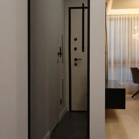 Appartement Family & Business Elegant Grzybowska 37 Centrum, Parking, Wi-fi, Netflix Warschau