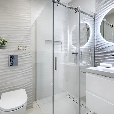 Family & Business Elegant Grzybowska 37 Centrum, Parking, Wi-fi, Netflix * Warschau