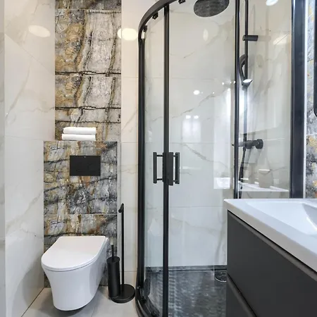 Family & Business Elegant Grzybowska 37 Centrum, Parking, Wi-fi, Netflix Apartment *