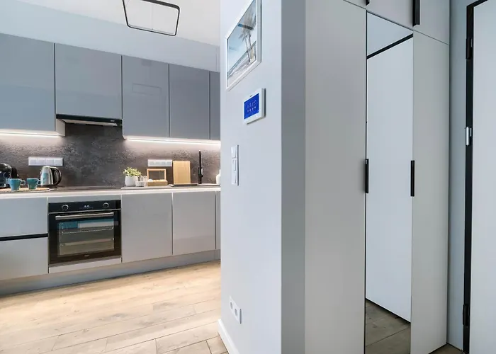 Family & Business Elegant Grzybowska 37 Centrum, Parking, Wi-fi, Netflix Apartman Varsó