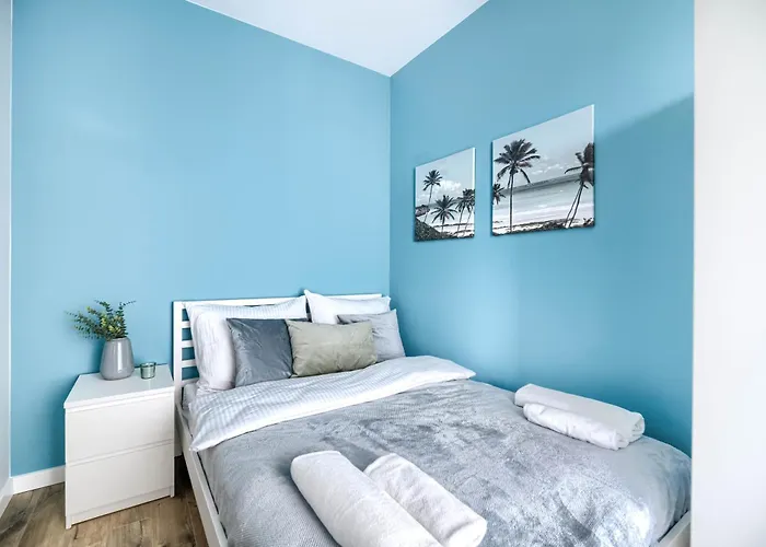 Family & Business Elegant Grzybowska 37 Centrum, Parking, Wi-fi, Netflix Apartman