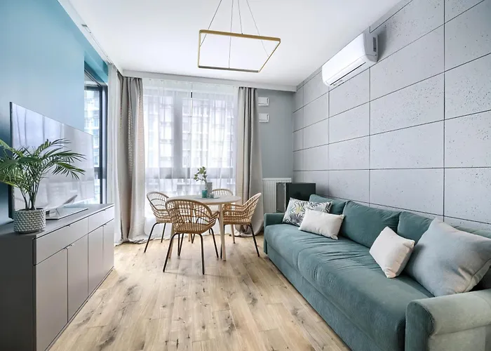 Family & Business Elegant Grzybowska 37 Centrum, Parking, Wi-fi, Netflix Varsó